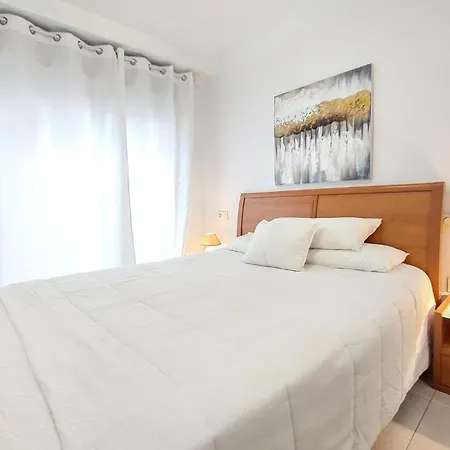 Apartmán Awesome Apartment In Vinaroz With Wifi *
